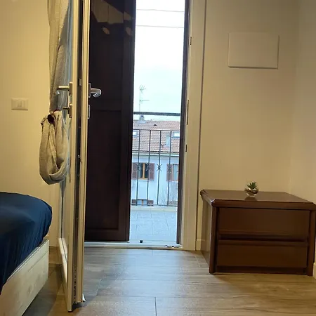 בית אירוח Attico - 3 Camere E 3 Bagni - Nolo District *